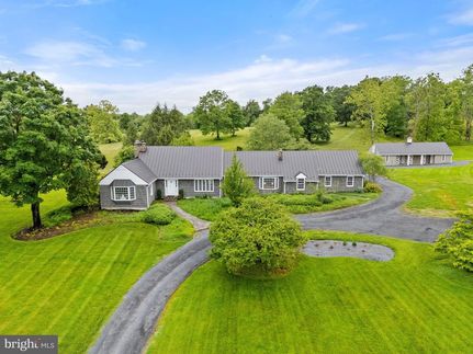 Lakefront Property for sale in Loudoun County, Virginia