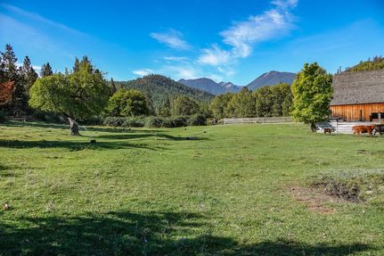 Farm and Ranch for sale in Siskiyou County, California