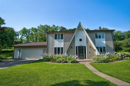 Recreational Property for sale in Oakland County, Michigan