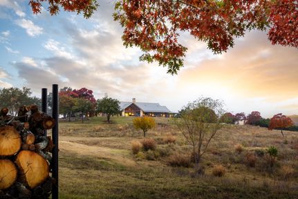 Farm and Ranch in Kendall County, Texas