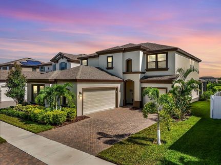 Lakefront Property for sale in Hillsborough County, Florida