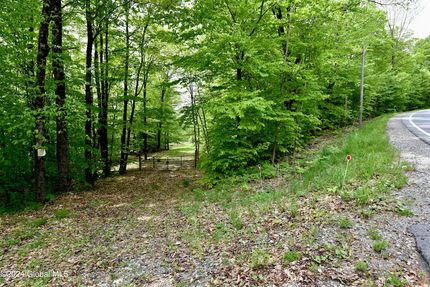 Land for sale in Saratoga County, New York