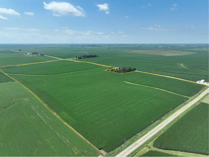 Farm and Ranch for sale in Benton County, Iowa