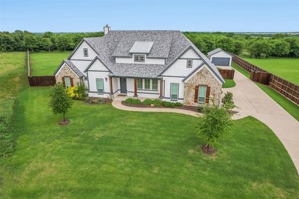 House for sale in Ellis County, Texas