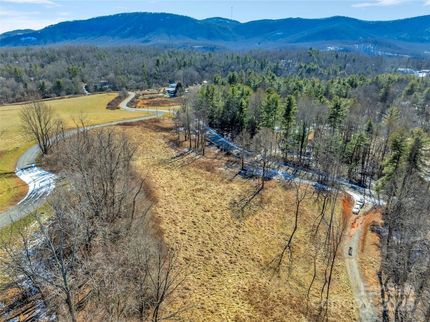 Homesite for sale in Henderson County, North Carolina