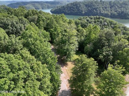 Homesite for sale in Cumberland County, Kentucky