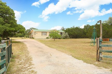 Land in Bandera County, Texas