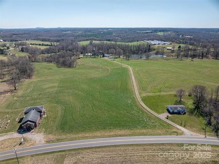 Land in Lincoln County, North Carolina