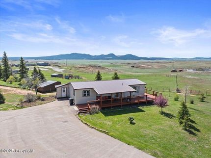 Land in Crook County, Wyoming