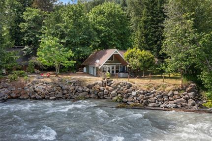 Land in King County, Washington
