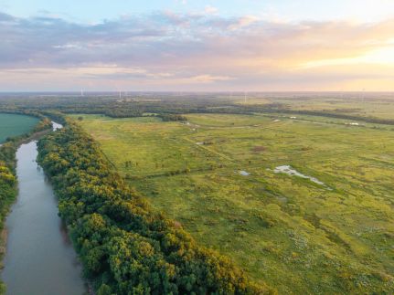 Oceanfront Property for sale in Neosho County, Kansas