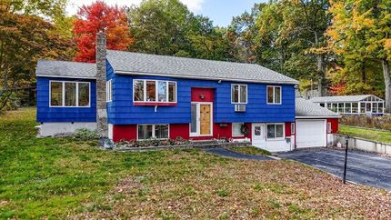 House in Hillsborough County, New Hampshire