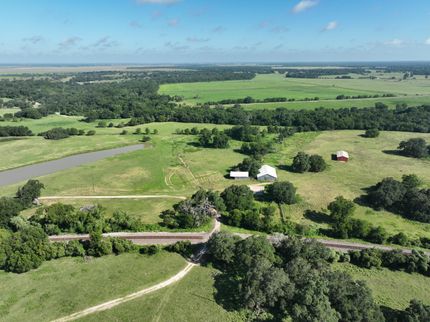 Lakefront Property for sale in Burleson County, Texas