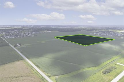 Land for sale in Linn County, Iowa