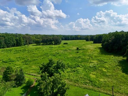 House in Henry County, Tennessee