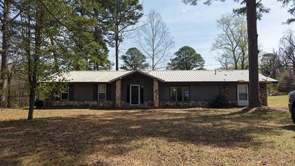 Farm and Ranch in Polk County, Arkansas