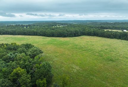 Farm and Ranch in Miller County, Missouri