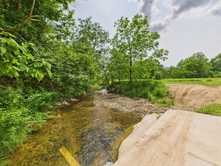 Farm and Ranch in Wayne County, Missouri