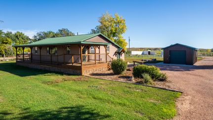 Land in Custer County, South Dakota
