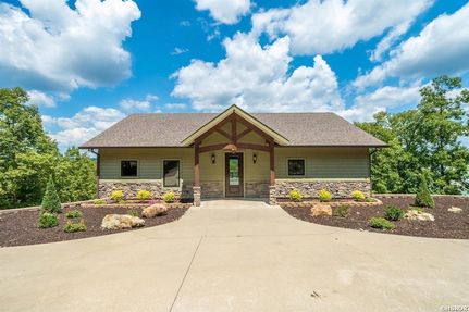 Lakefront Property for sale in Garland County, Arkansas