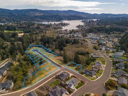 Land for sale in Lincoln County, Oregon