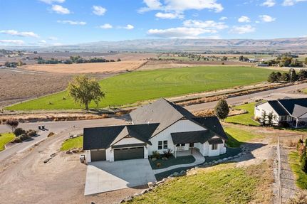 House for sale in Canyon County, Idaho