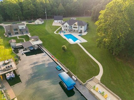 Lakefront Property for sale in Bartholomew County, Indiana
