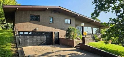 House for sale in Muscatine County, Iowa