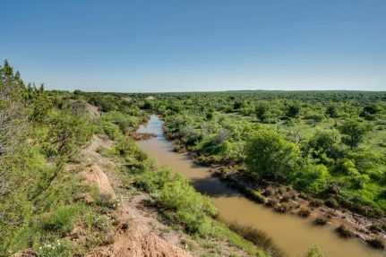 Farm and Ranch in Foard County, Texas