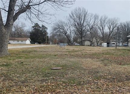 Homesite for sale in Crawford County, Kansas