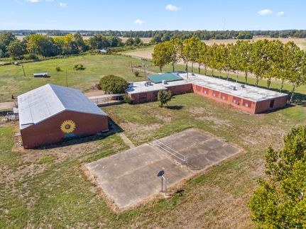 Farm and Ranch in Tallahatchie County, Mississippi