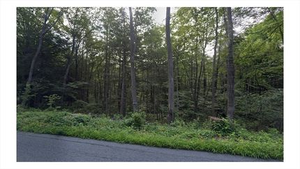 Land for sale in Hampshire County, Massachusetts