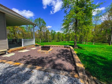 Farm and Ranch in Marion County, Illinois