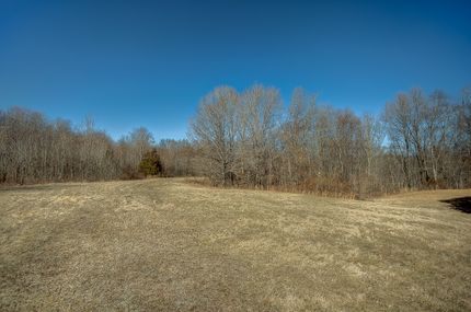 Farm and Ranch in Marion County, Illinois