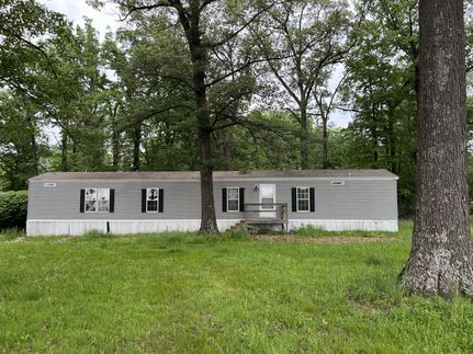 Farm and Ranch in Marion County, Illinois