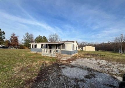Farm and Ranch in Marion County, Illinois