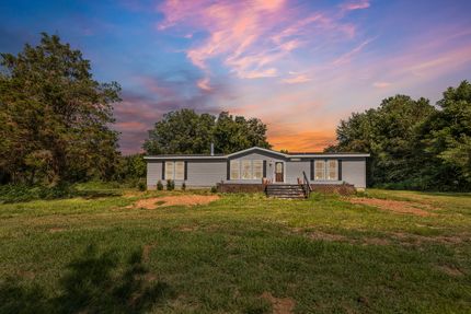 Farm and Ranch in Marion County, Illinois