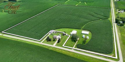 Farm and Ranch in Washington County, Iowa