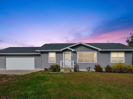 House for sale in Muscatine County, Iowa