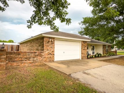 Farm and Ranch in Montague County, Texas