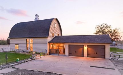 Riverfront Property for sale in Louisa County, Iowa