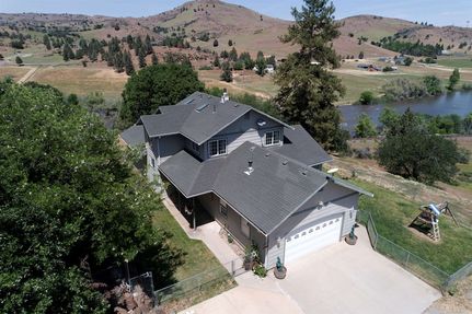 Farm and Ranch for sale in Siskiyou County, California