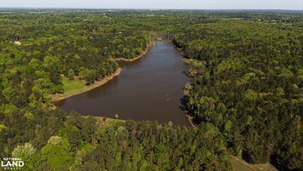 Lakefront Property for sale in Oktibbeha County, Mississippi