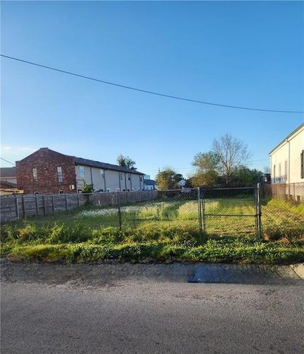 Land for sale in Orleans Parish, Louisiana