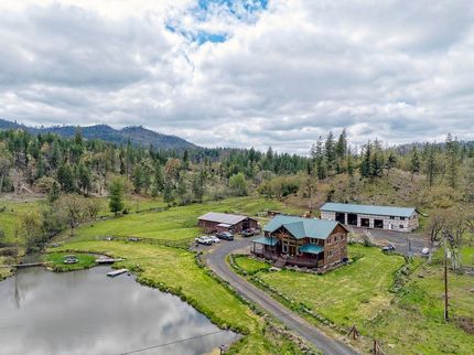 Horse Property for sale in Jackson County, Oregon