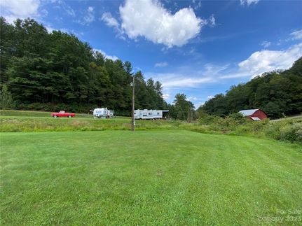 Homesite for sale in Yancey County, North Carolina