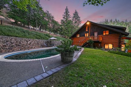 Land for sale in Jackson County, Oregon