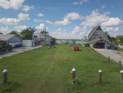 Lakefront Property for sale in Hillsborough County, Florida