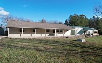 House in Marion County, Illinois
