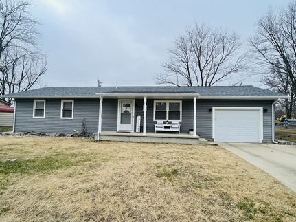 Land in Marion County, Illinois